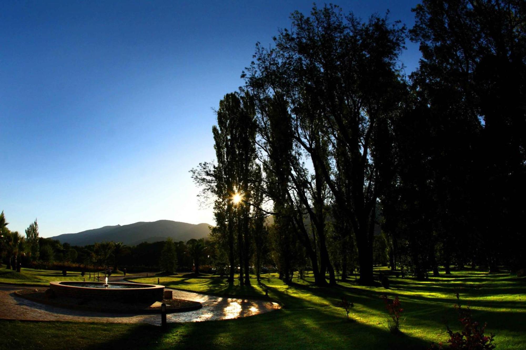 Hotel Balneario Valle Del Jerte Valdastillas Buitenkant foto